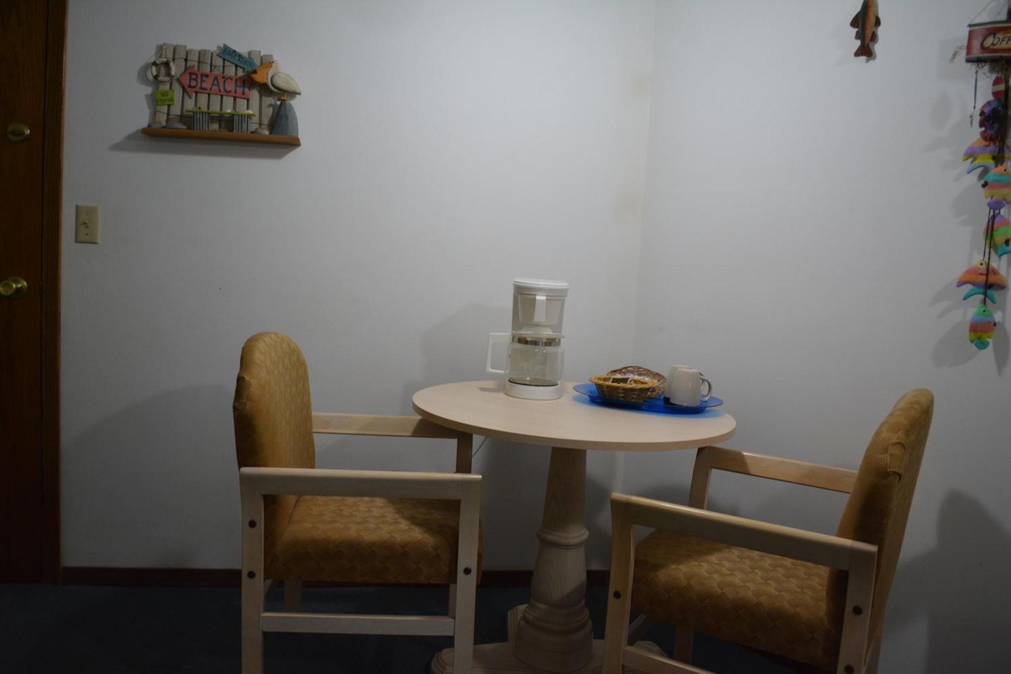 Bloomer Inn & Suites Ruang foto
